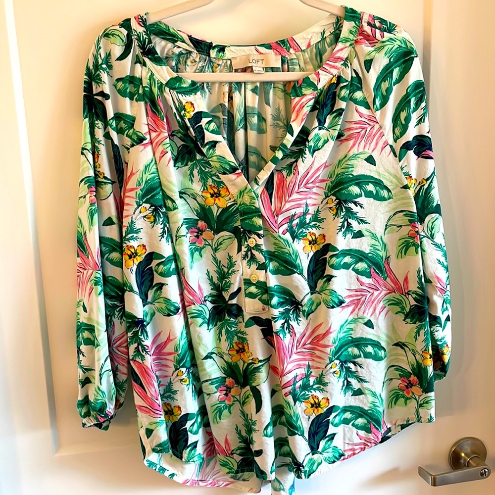 Loft XL Flower Print Long Sleeve V Neck Tunic